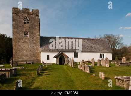 Disserth Pfarrkirche, eine sehr alte Kirche mit einem Interieur, das seit Hunderten von Jahren in der Nähe von Llandrindod Wells kaum verändert hat. Stockfoto