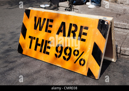 Zeichen der Occupy-Lager, Union Square, New York City. März 2012 Stockfoto