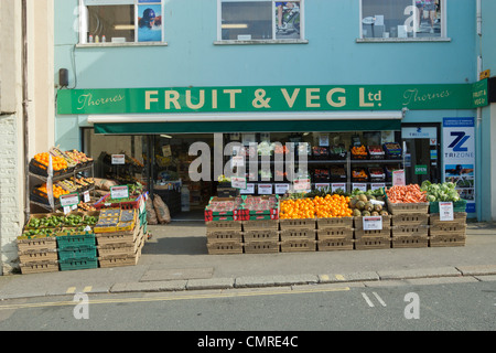 Thornes Obst und Gemüse laden in Truro, Cornwall UK. Stockfoto