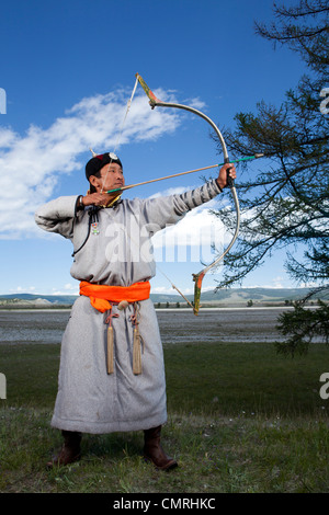 Porträts der Bogenschütze am Naadam-fest, Khatgal, Khovsgol, Mongolei Stockfoto