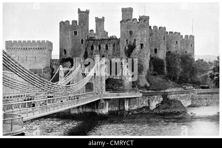 1923 Conway Castle Hängebrücke über die Flussmündung Stockfoto