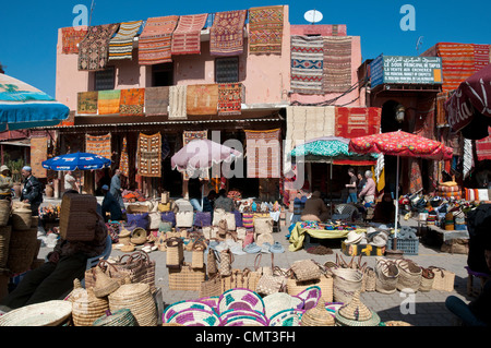 Marrakesch - Markt Souk am Rahba Qedima im Stadtteil Medina, Marrakesch, Marokko Stockfoto