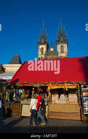 Ostern-Markt 2012 bei Staromestske Namesti vom Altstädter Ring Prag Tschechische Republik Europa Stockfoto