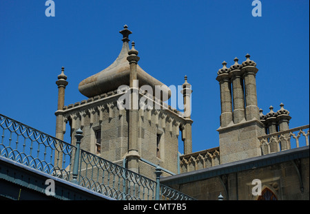 Ukraine. Die autonome Republik Krim. Woronzow-Palast. Von außen. In Alupka. Stockfoto