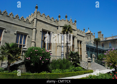 Ukraine. Die autonome Republik Krim. Woronzow-Palast. Fassade. In Alupka. Stockfoto