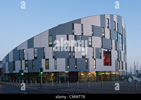 Universität Campus Suffolk UCS, Neptune Quay, Ipswich, Suffolk, Großbritannien. Stockfoto