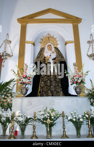 Statue im Tower Hill Kirche (Iglesia del Cerro de las Torres), Alora, Provinz Malaga, Andalusien, Spanien, Europa. Stockfoto