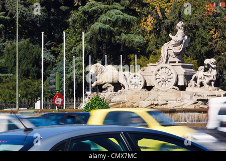 Madrid, Spanien. Brunnen in Plaza De La Cibeles Stockfoto