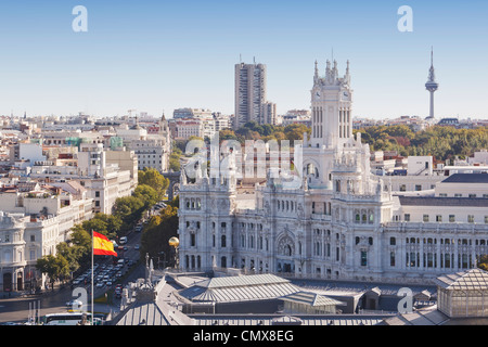 Madrid, Spanien. Plaza de Cibeles Cibeles Palast. Stockfoto
