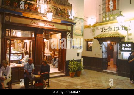 Boga im Barrio Santa Cruz, Sevilla, Spanien Stockfoto