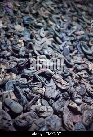 Schuhe der Kinder, die von den Nazis im KZ Auschwitz, Polen ermordet entnommen Stockfoto