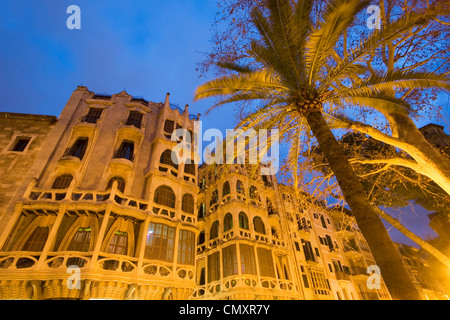 Mallorca, Palma Mallorca, Placa Weyler, Jugendstil-Gebäude von Francesc Roca und Guillem Reynes, Casa Casassayas Stockfoto