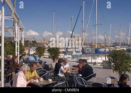 Mallorca, Hafen, Cafe, Terasse, Tapas, Menschen Stockfoto