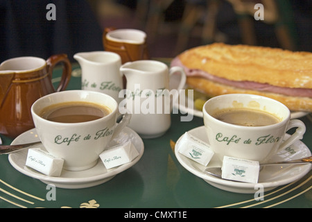 Paris St Deutsch Cafe Flore Stockfoto