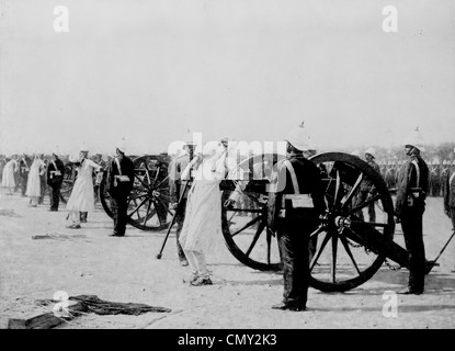 INDISCHE Auflehnung 1857 "Unterdrückung des indischen Aufstands von den Engländern" von der Malerei des russischen Künstlers Wassili Vereshagin im Jahre 1884 Stockfoto