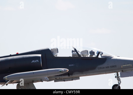 Tschechische Luftwaffe L-159T1 6067 Aero L-159 ALCA Militär Advanced Light Combat Aircraft. Tschechische gebaut multi-Role Kampfflugzeug der Welt Stockfoto