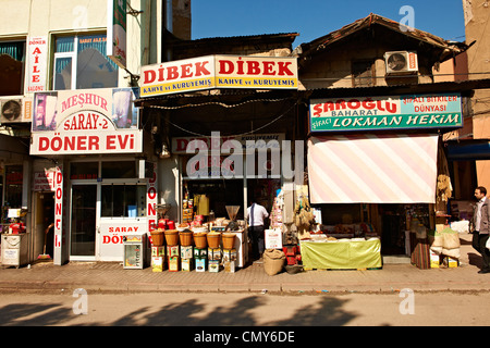 Geschäfte des Basars in Konya Türkei Stockfoto