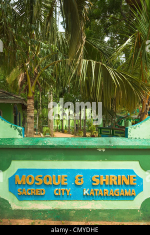 Die Ul-Khizr Moschee & Heiligtum in diesem heiligen Multi glauben südöstlichen Pilgerstadt; Kataragama, Uva Provinz, Sri Lanka, Asien Stockfoto