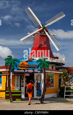 Antillen, Aruba, The Mill, holländische Windmühle, De Olde Molen, Souvenir-Shop Stockfoto