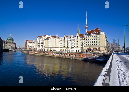 Nikolaiviertel, Nikolai Kirche, Alex, Winter, Schnee, Berlin Mitte, Deutschland Stockfoto