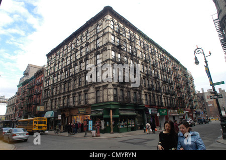 Obstgarten und Broome Street im Stadtteil Lower East Side von New York Stockfoto