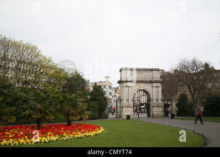 St. Stephens Green Park Haupttor in Dublin Irland Stockfoto