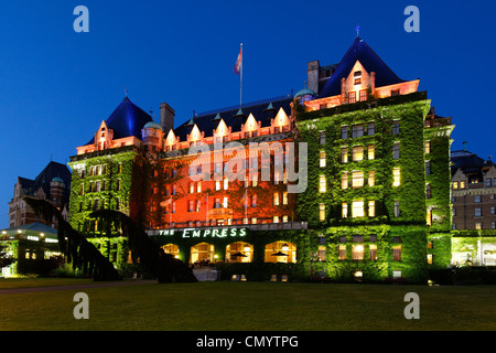 Hotel Kaiserin in der Dämmerung, Luxus Fassade, Victoria, Vancouver Island, Kanada, Nordamerika Stockfoto