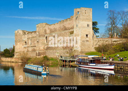 Newark-Burg und Fluss Trent Newark-on-Trent Nottinghamshire England UK GB EU Europa Stockfoto