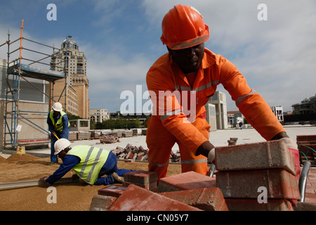 Bau des boomenden Unternehmen Südafrikas reichste Region Sandton schafft Arbeitsplätze für viele. Südafrika Stockfoto