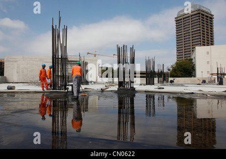 Bau des boomenden Unternehmen Südafrikas reichste Region Sandton schafft Arbeitsplätze für viele. Südafrika Stockfoto