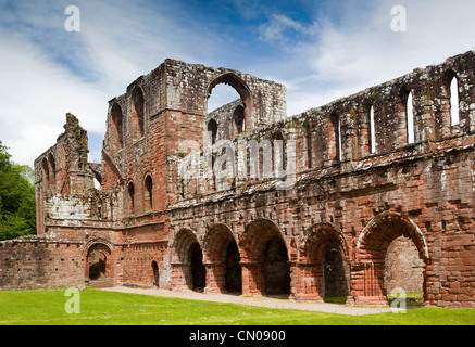 UK, Cumbria, Barrow in Furness, Furness Abbey Ruinen des ehemaligen Zisterzienserklosters Stockfoto