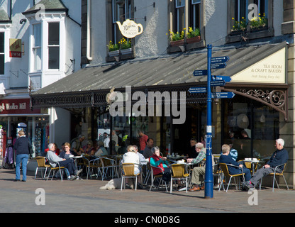 Bryson die Teestube & Handwerk Bäckerei, Market Place, Keswick, Nationalpark Lake District, Cumbria, England UK Stockfoto