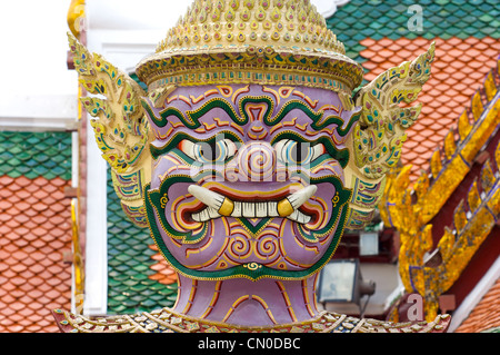 Riesigen Kreuz Hände, Wat Pra Keaw, Grand Palace, Bangkok, Thailand Stockfoto