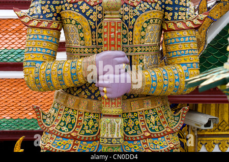 Riesigen Kreuz Hände, Wat Pra Keaw, Grand Palace, Bangkok, Thailand Stockfoto