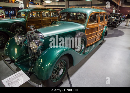 1937-Hispano-Suiza K6 Shooting Brake im Mullin Museum in Oxnard, Kalifornien Stockfoto