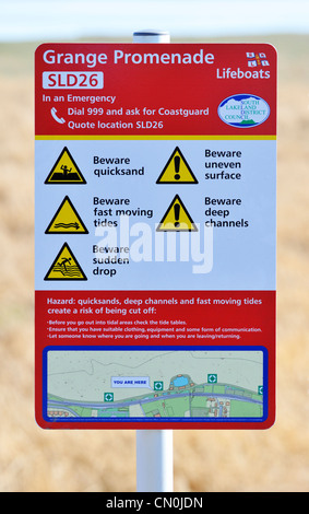 Grange Promenade Warnzeichen. Die Promenade, Grange-über-Sande, Cumbria, England, Vereinigtes Königreich, Europa. Stockfoto