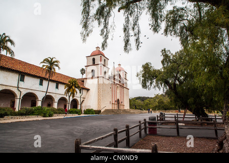 Szenen aus der Mission Santa Barbara in Santa Barbara in Kalifornien Stockfoto