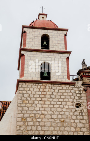 Szenen aus der Mission Santa Barbara in Santa Barbara in Kalifornien Stockfoto