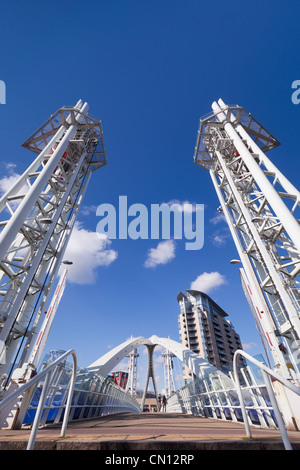 Die Lowry-Brücke, Salford Quays, England Stockfoto