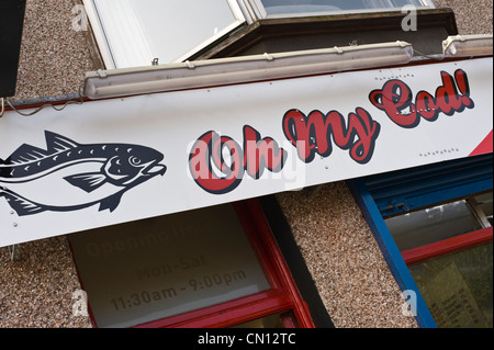 Außenseite des OH MY COD traditionellen Fish &amp; Chips-Shop in Newport South Wales UK Stockfoto