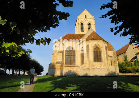 Frankreich, Val d ' Oise, französischen Vexin regionaler Naturpark, Auvers Sur Oise, Kirche von Van Gogh gemalt Stockfoto