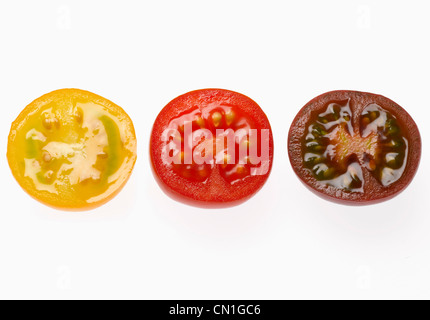 Gelbe, rote und violette Erbstück Cherry-Tomaten Stockfoto