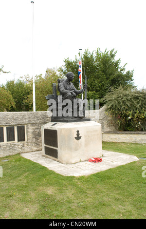 Denkmal für die grüne Howards in Crepon Erinnerung an die Kämpfe am D-Day in der Normandie Stockfoto