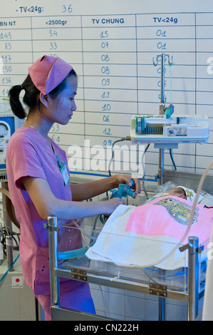 ICU pränatale Ward, Danang, Vietnam Stockfoto