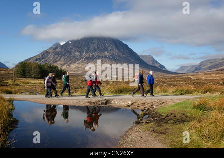 Wanderer auf dem West Highland Way Stockfoto