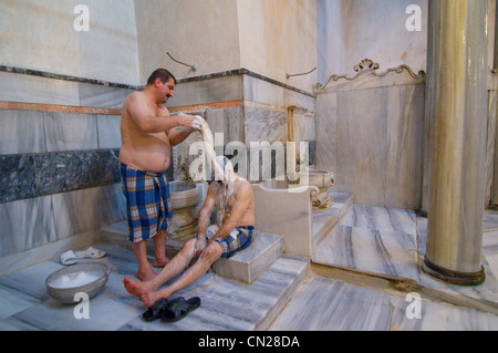 Cağaloğlu Hamam in Sultanahmet, Istanbul wurde von Sultan Mahmud i. im Jahre 1741 Einnahmen vorzusehen, die Hagia Sophia Mosque gebaut. Stockfoto