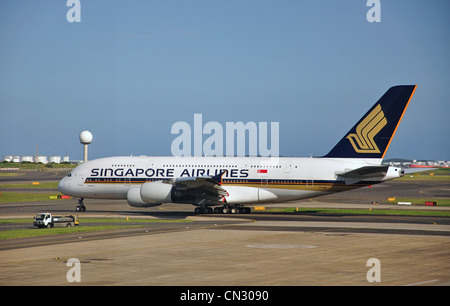 Singapore Airlines Airbus A380-Flugzeuge am Flughafen Sydney (Kingsford Smith), Maskottchen, Sydney, New South Wales, Australien Stockfoto