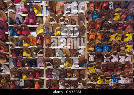 Handgemachte Schuhe marokkanische Leder, Medina von Fès, Fes, Marokko Stockfoto