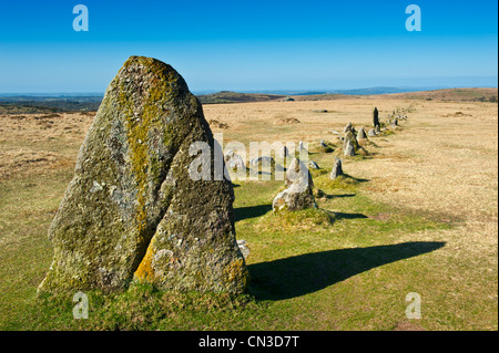 Merrivale ist und auf Dartmor Nationalparks wo gibt es eine Anzahl von prähistorischen Monumenten, Stein Zeilen Steinsärge, Kreise usw.. Stockfoto