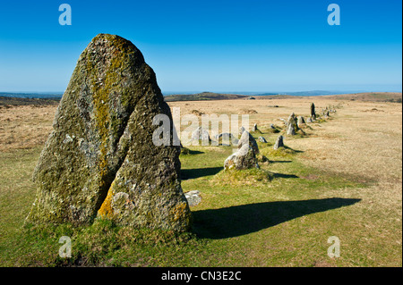 Merrivale ist und auf Dartmor Nationalparks wo gibt es eine Anzahl von prähistorischen Monumenten, Stein Zeilen Steinsärge, Kreise usw.. Stockfoto